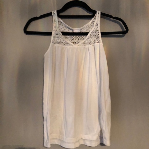 Cute white lace tank top shirt - Picture 2 of 6